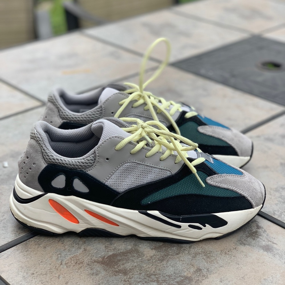 Adidas Yeezy 700 Waverunner